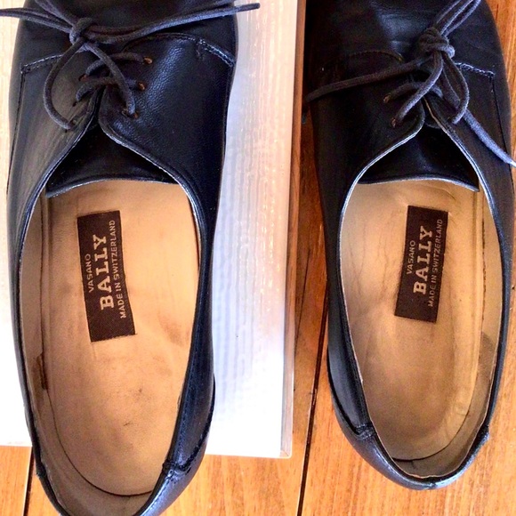 BALLY FABULOUS /COMFORTABLE TIE PUMPS w/LUG SOLES EXCELLENT COND SWISS QUALITY - Picture 9 of 12